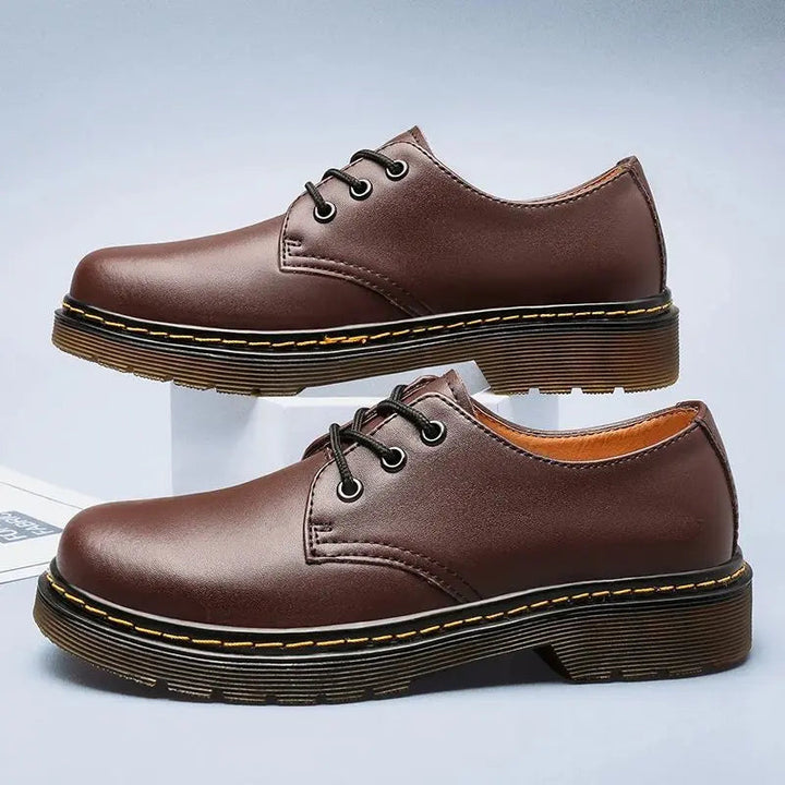 Men’s Classic Oxford Dress Shoes with a Lace-Up