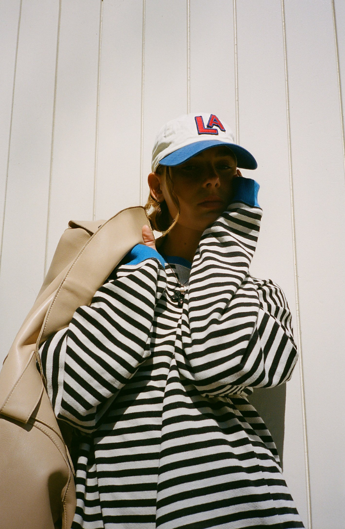 Comodo maglione oversize a righe