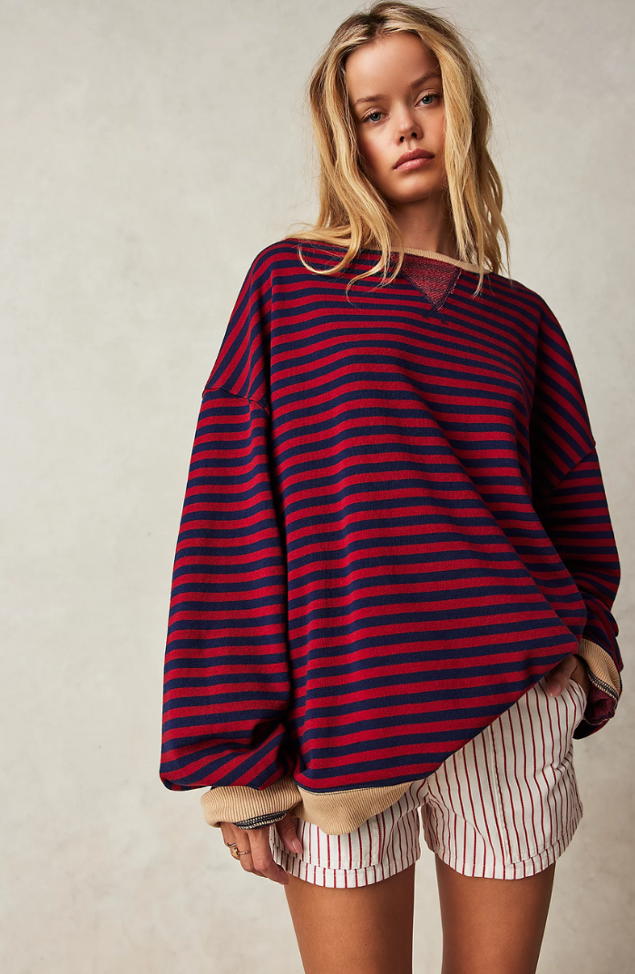 Comodo maglione oversize a righe