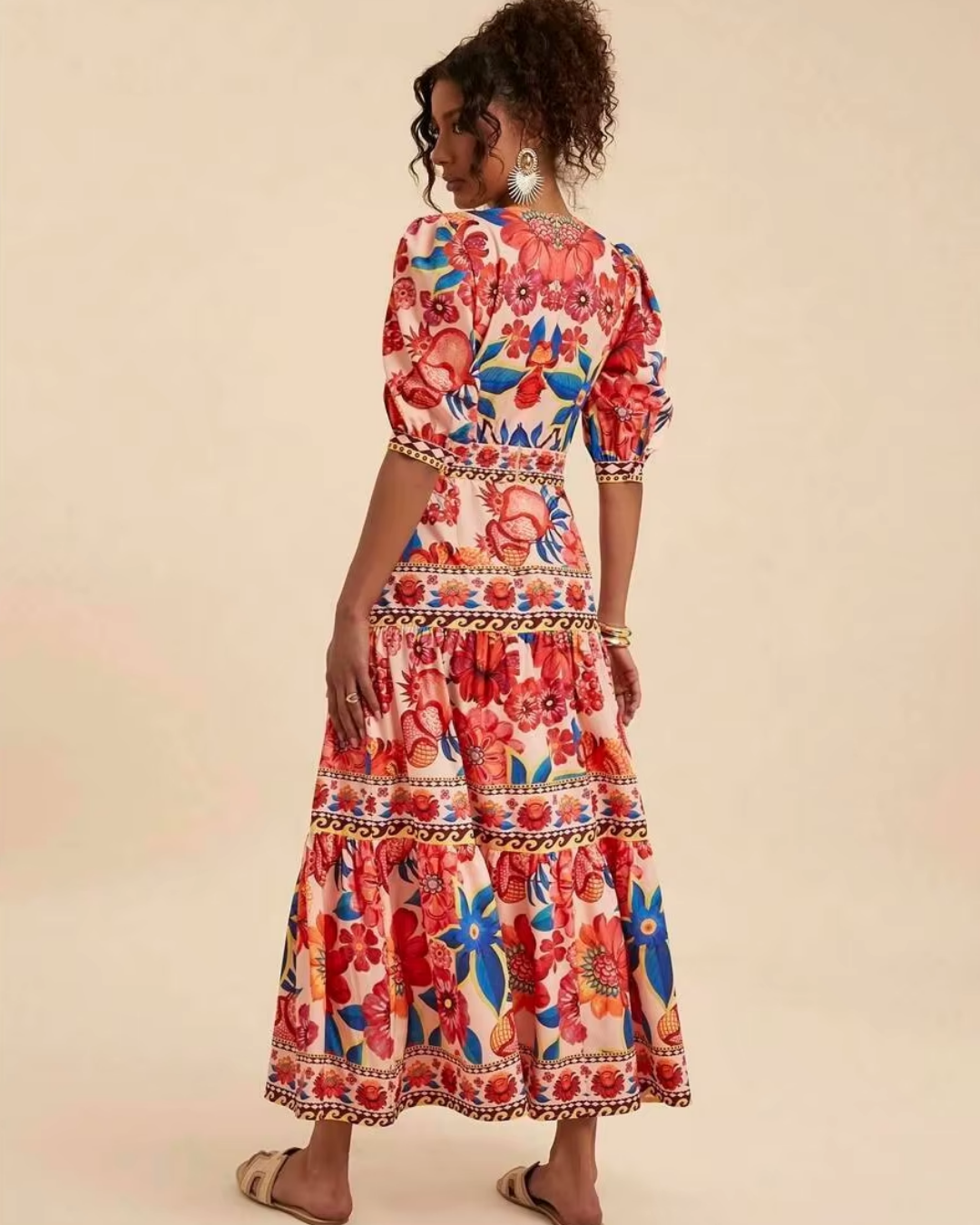 Ella - Bohemian Maxi Dress with Floral Print and Puff Sleeves