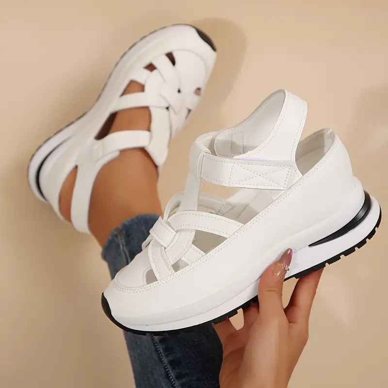 Aveta Cushioned Sandals