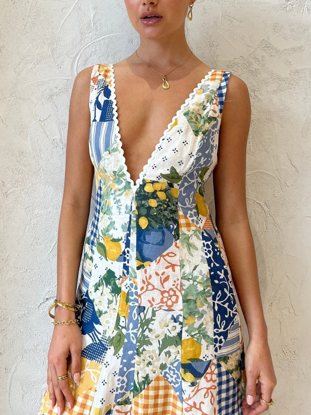 Vestido largo bohemio blanco de patchwork con escote en V para mujer