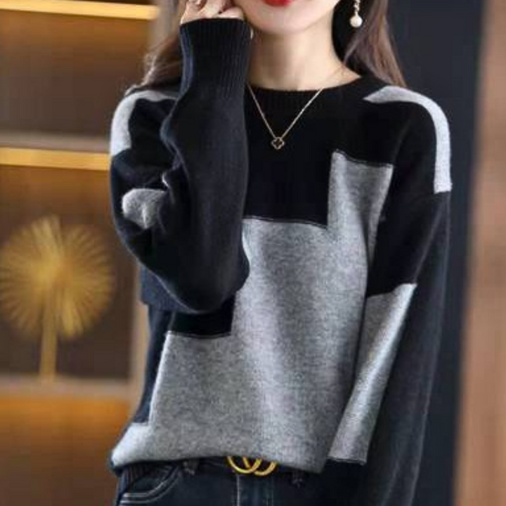 Women's Round Neck Jumper with Relaxed Fit
