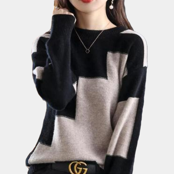 Women's Round Neck Jumper with Relaxed Fit