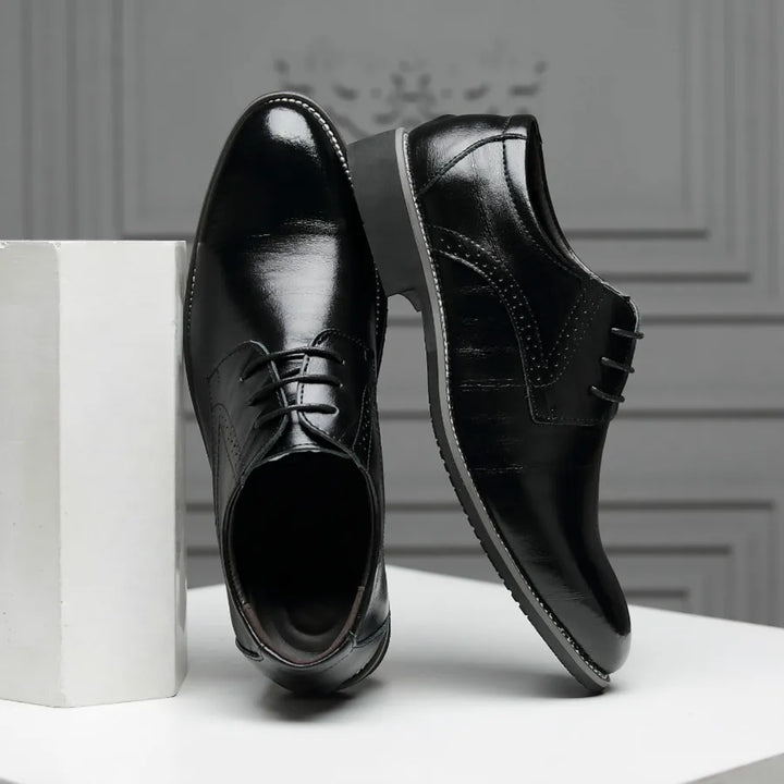 Men's Roma Wingtip Dress Shoes