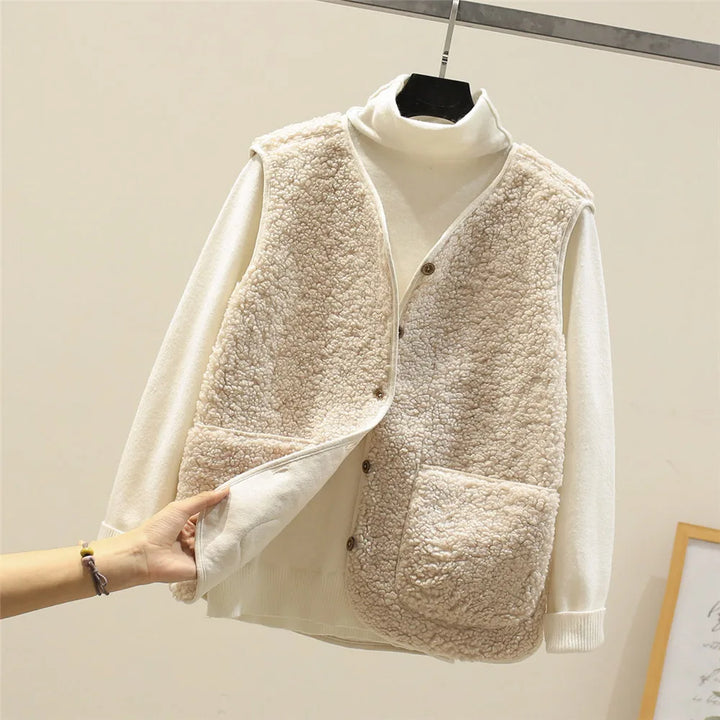 Gilet versatile da donna da indossare a strati, in tessuto leggero e con chiusura pratica