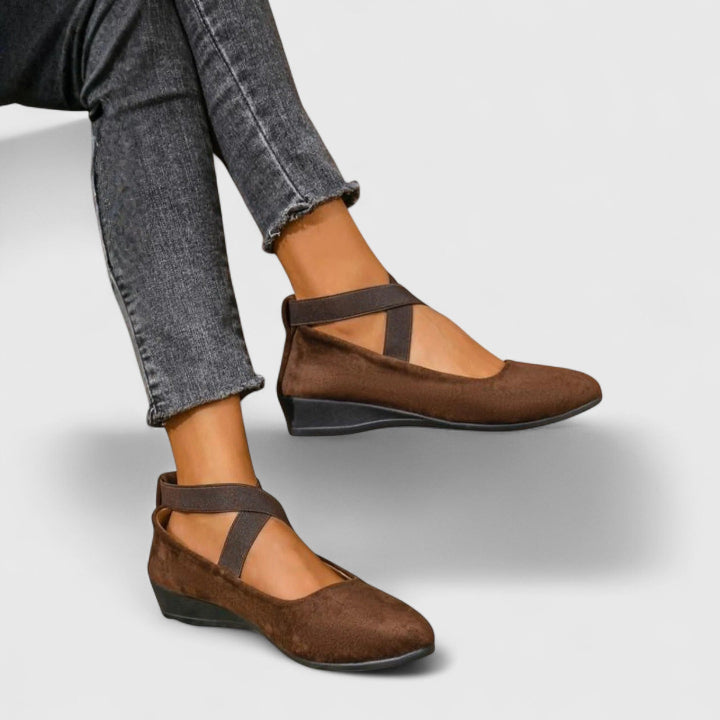 Elegant Cushioned Shoes Women's