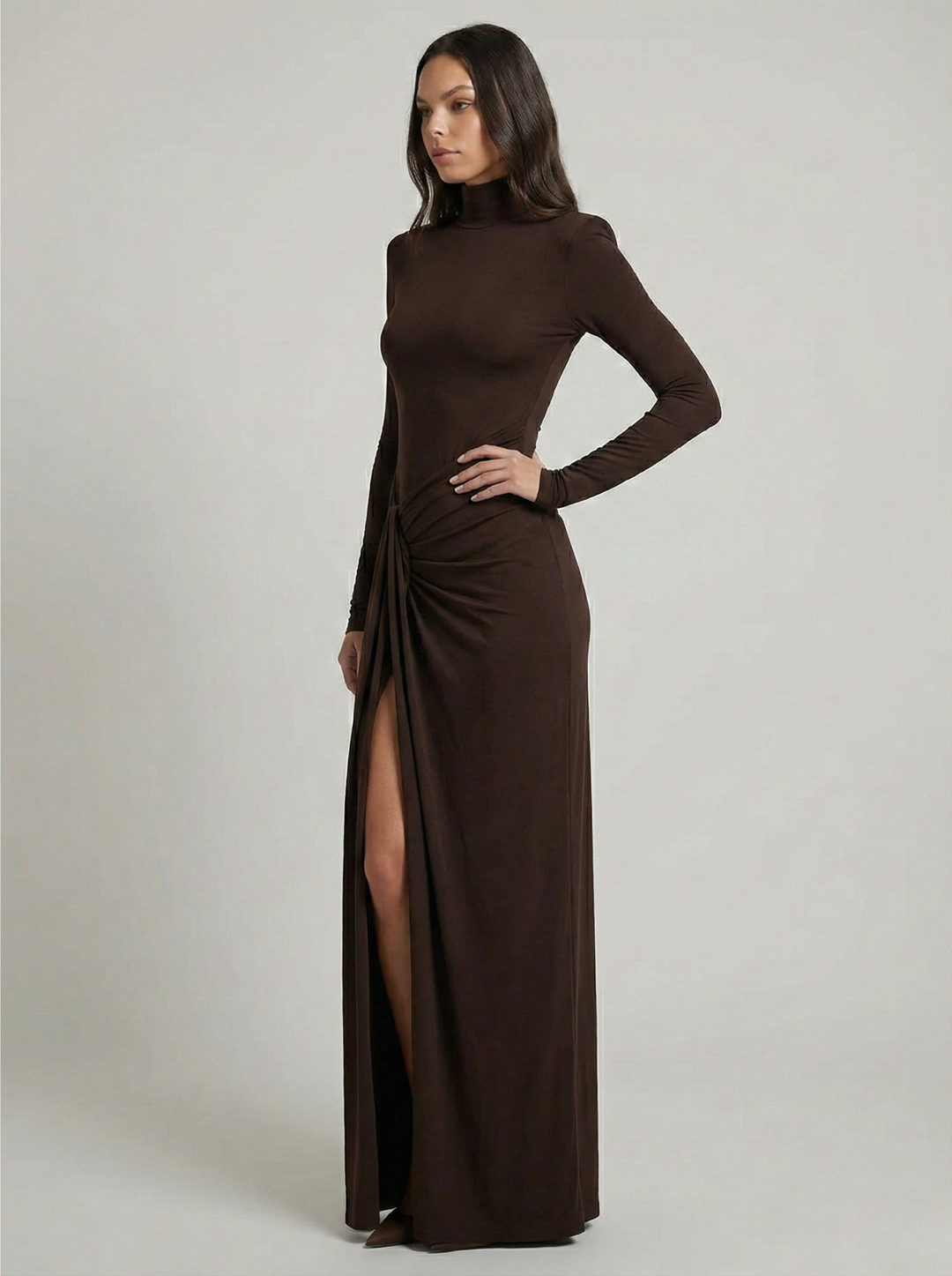 Women's Classy Ruched Maxi Dress with a Floor-Length Hem