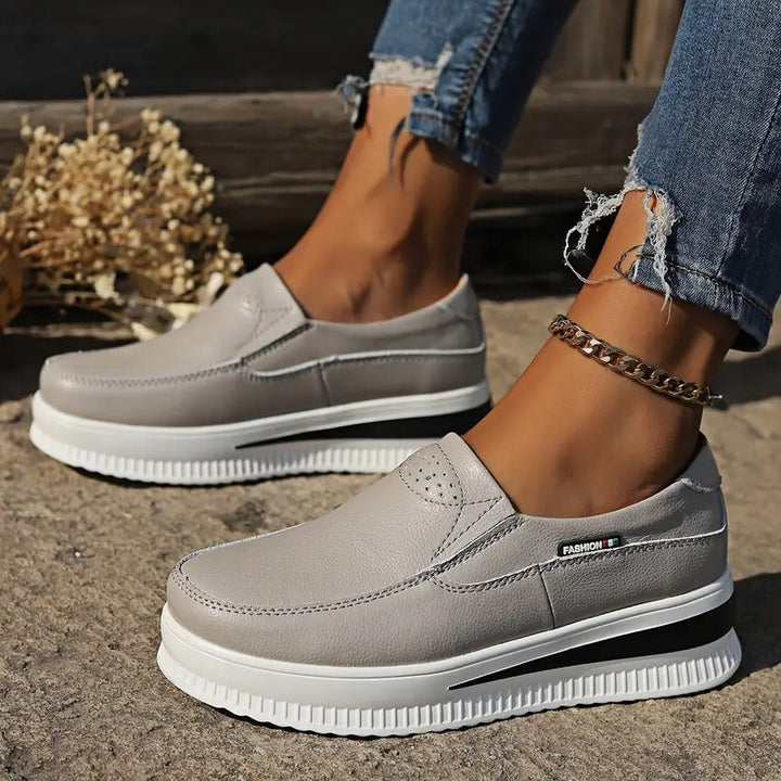 Quiana - Cushioned Non-Slip Sneakers