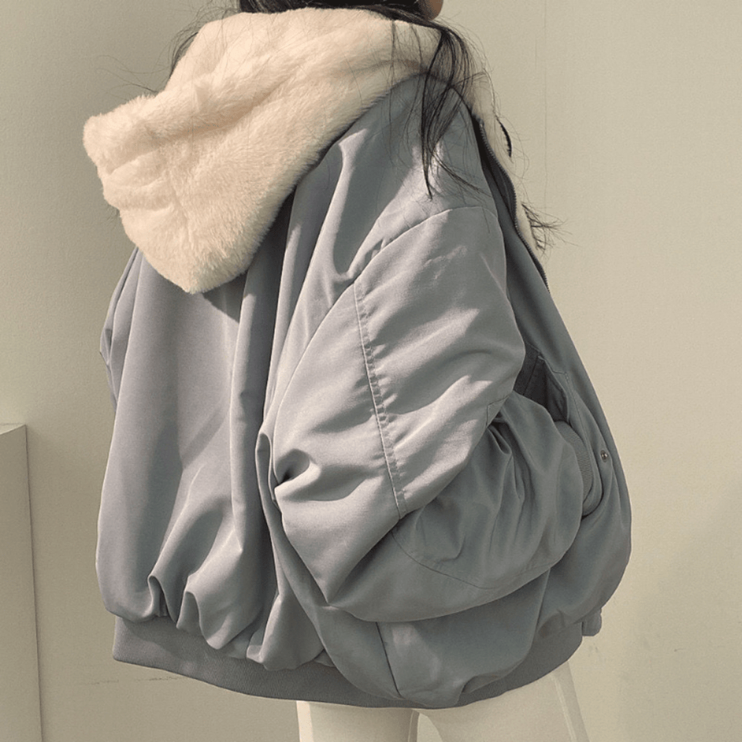 Lily - Women's Relaxed Fit Warm Winter Jacket