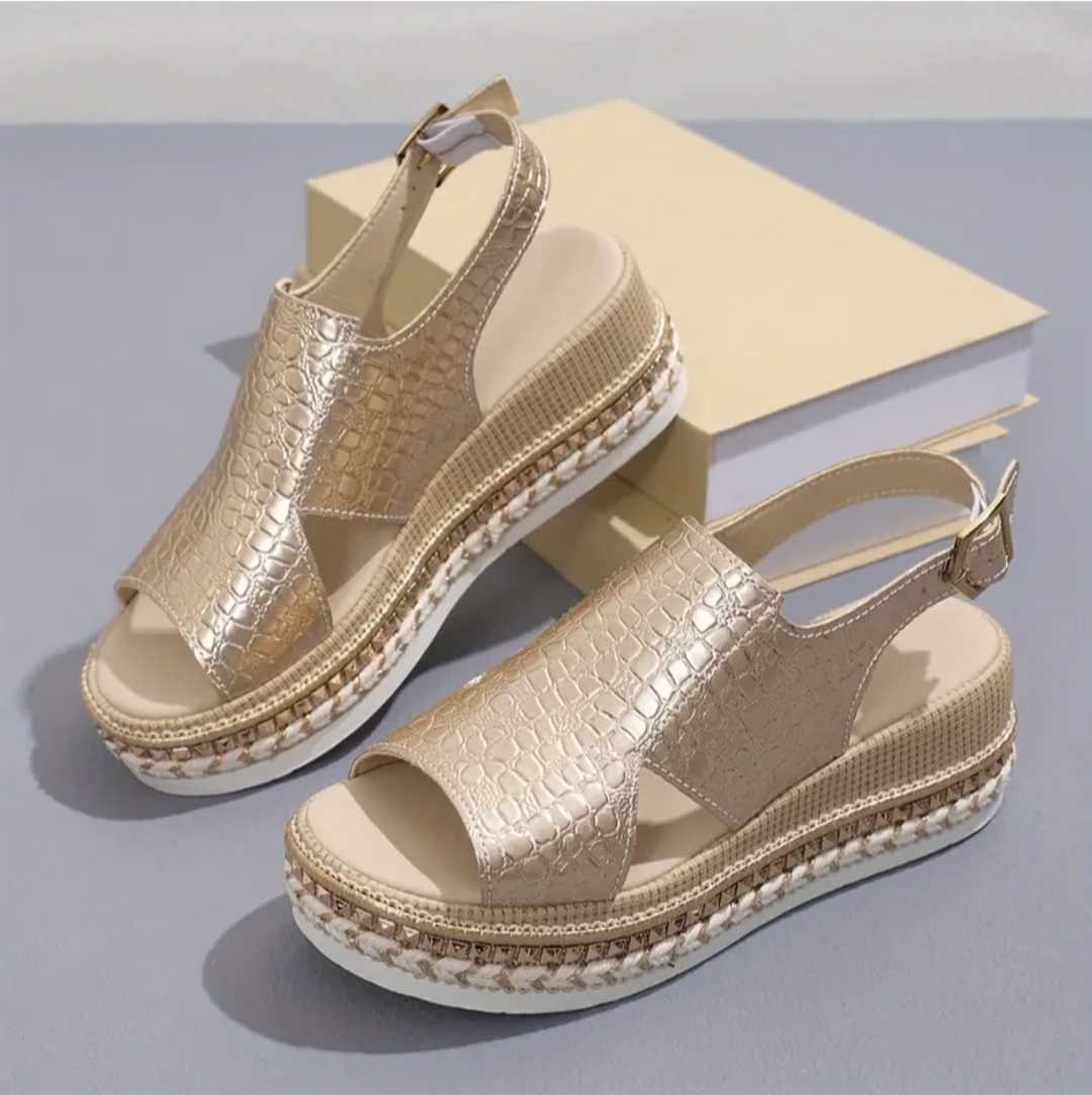 Women's Cushioned Sandals