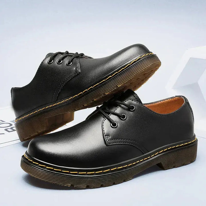 Men’s Classic Oxford Dress Shoes with a Lace-Up