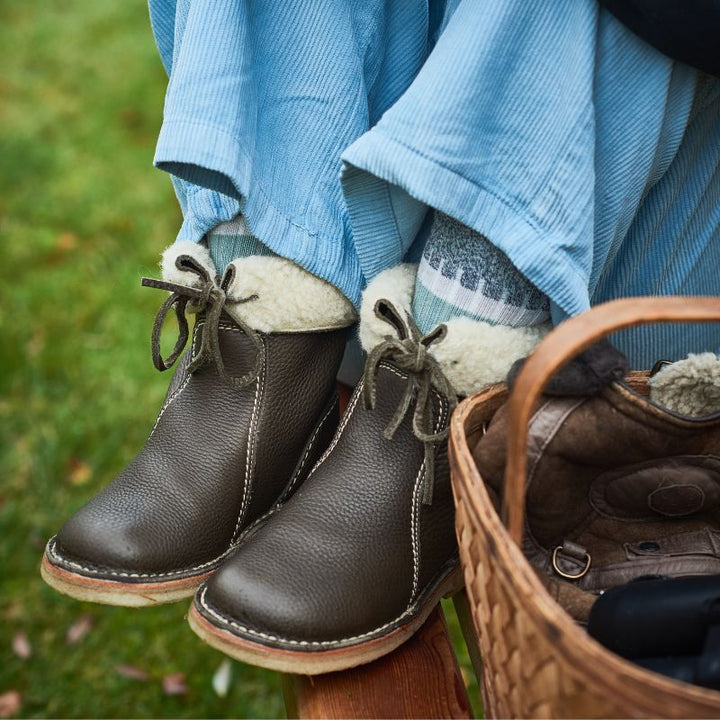 Women's Waterproof Ladies Winter Boots for Snow