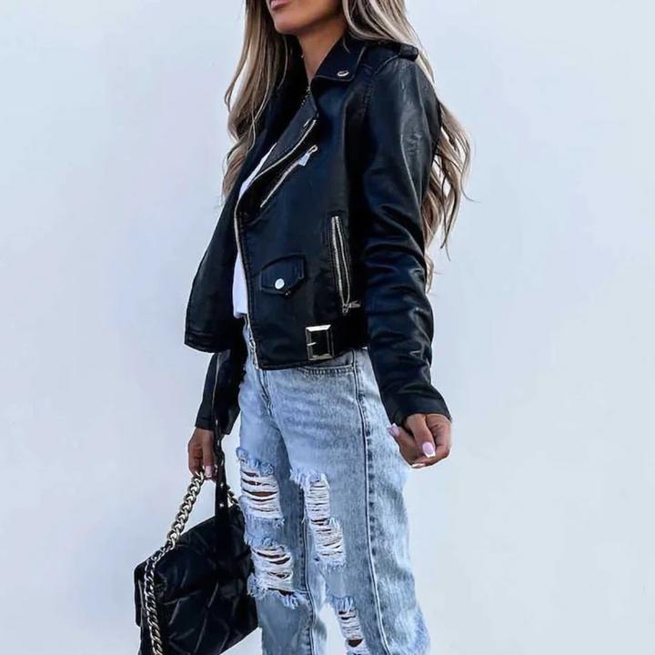 Giacca da biker da donna in ecopelle con cerniera asimmetrica e tasche con cerniera, vestibilità sartoriale