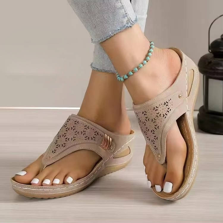 Ava - Women's Cushioned Walking Sandals with Adjustable Straps