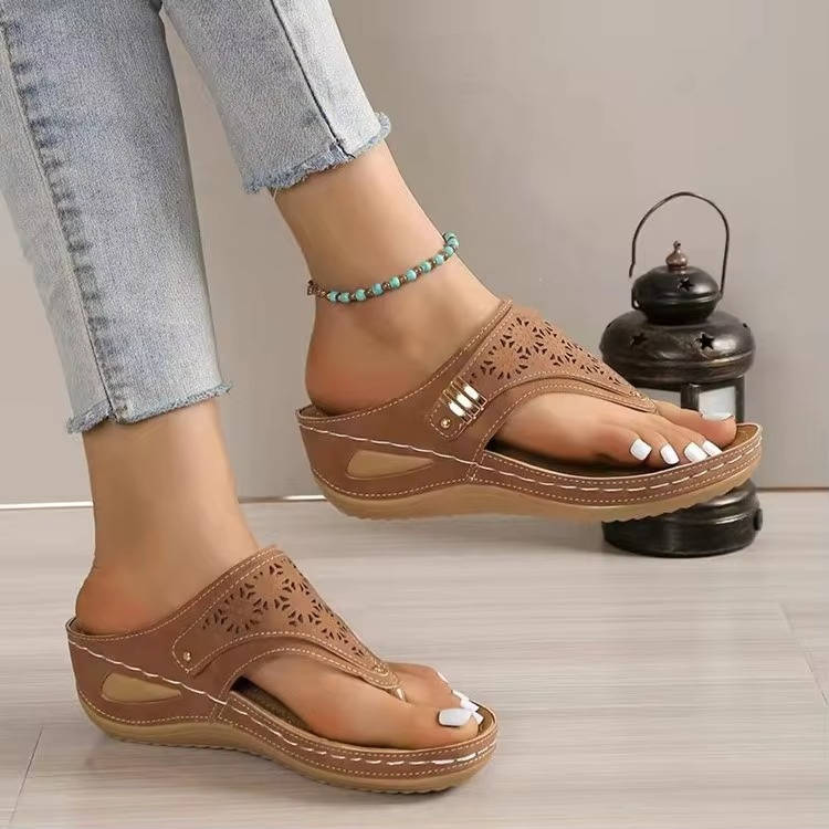 Ava - Women's Cushioned Walking Sandals with Adjustable Straps