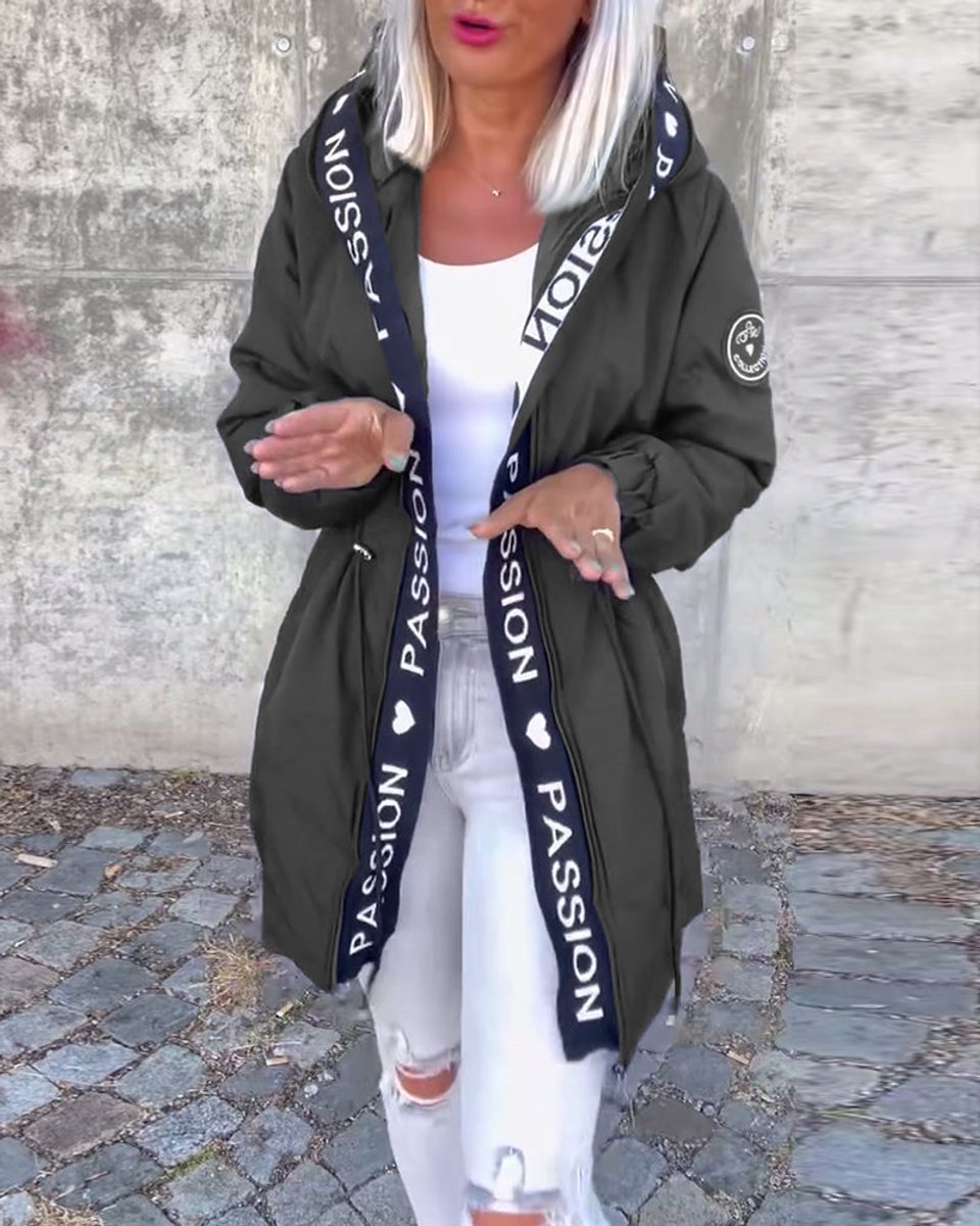 Bonnie - Γυναικείο παρκά με κουκούλα και μέση με κορδόνι