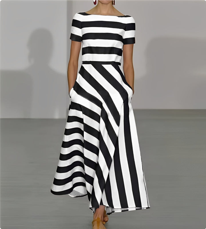 Women's Striped Maxi Dress with Boat Neckline - photo 3